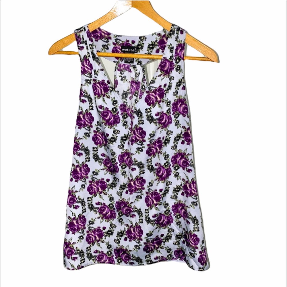 Blue and violet rose satin-ish top